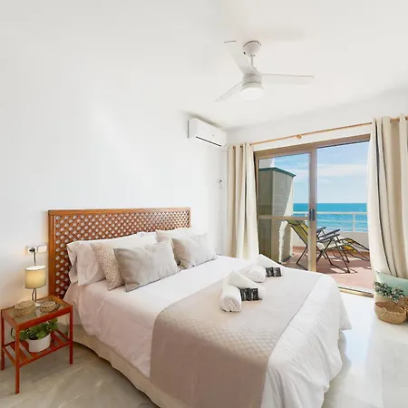 Rose I Vistas And Direct Access To The Sea Mijas Costa Apartment Malaga