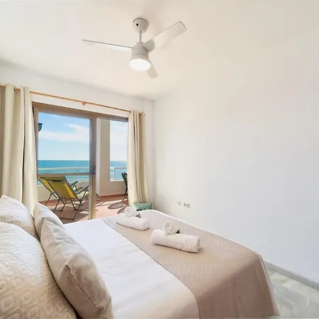 Rose I Vistas And Direct Access To The Sea Mijas Costa Apartment *