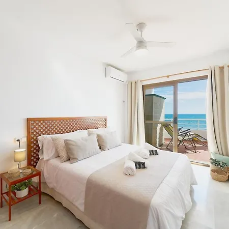 Apartment Rose I Vistas And Direct Access To The Sea Mijas Costa